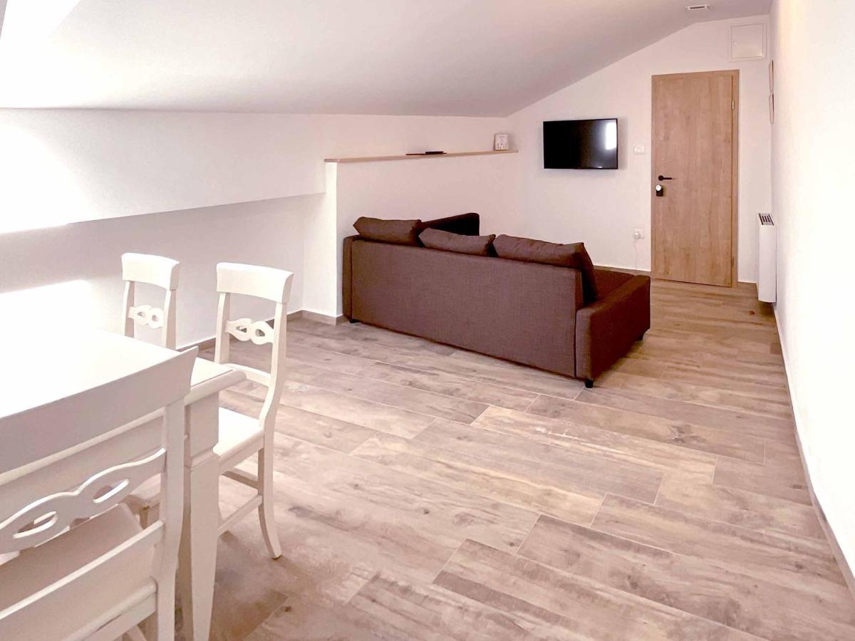 Soca Guesthouse Kanal Eksteriør bilde
